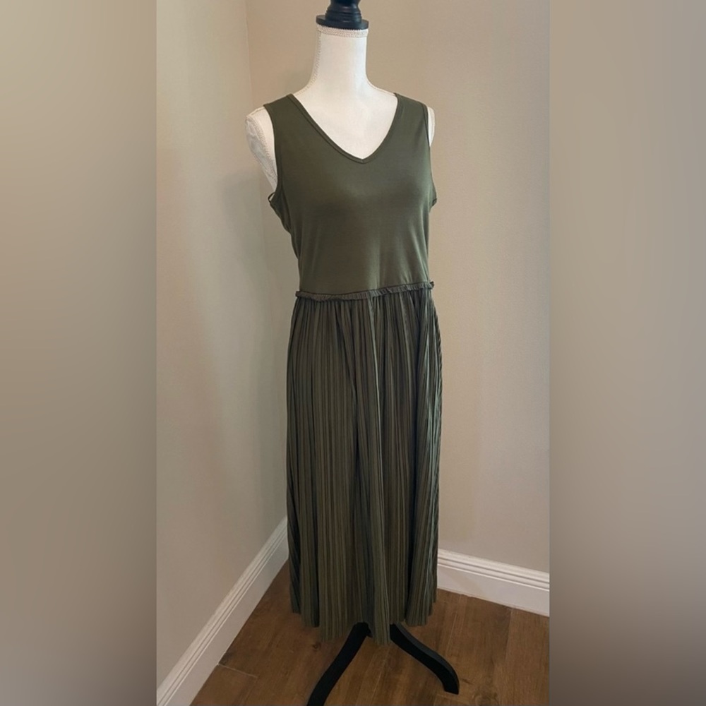 Tahari Dress